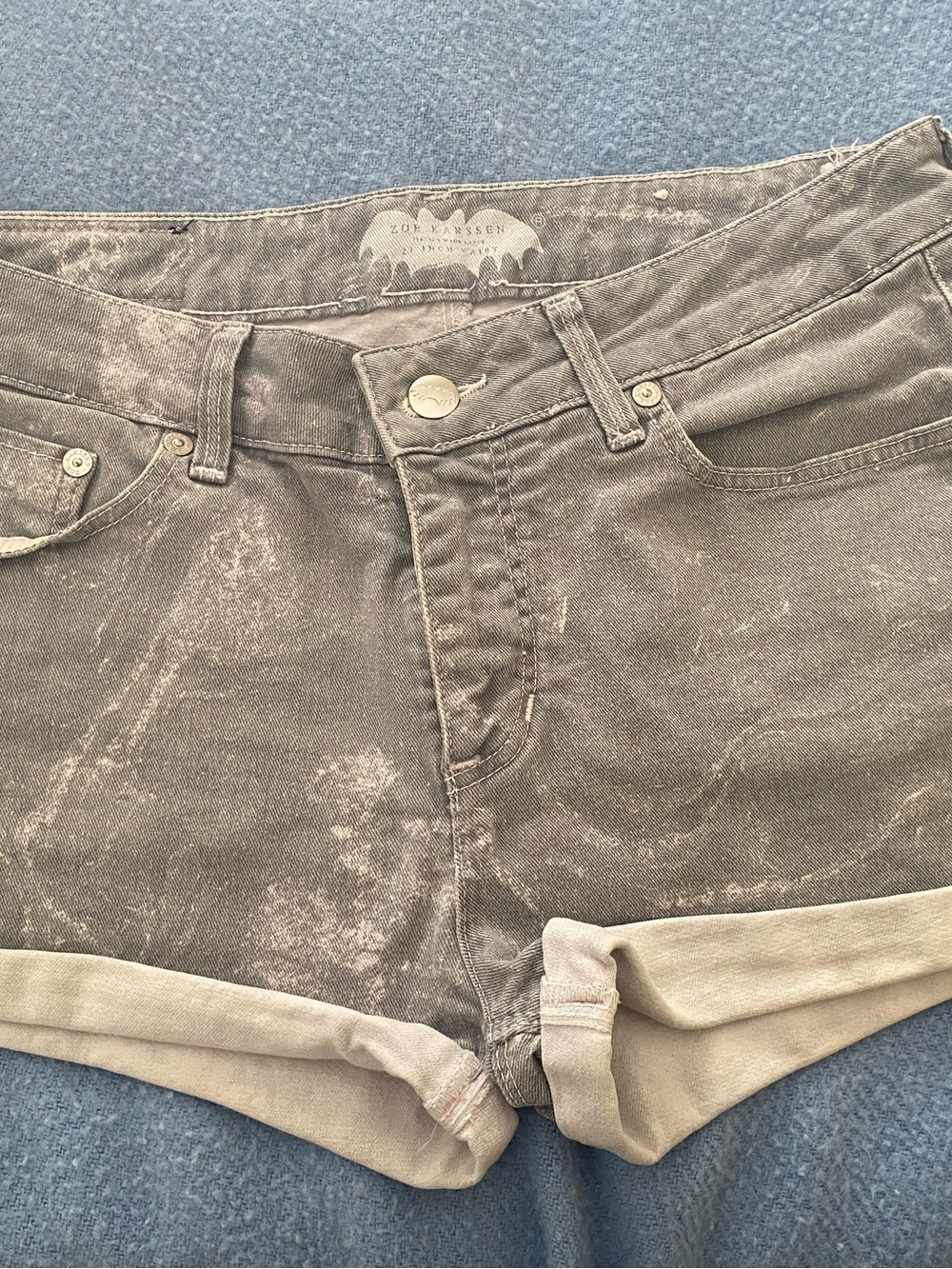 Zoe Karssen Gray Washed Denim Cuffed Shorts